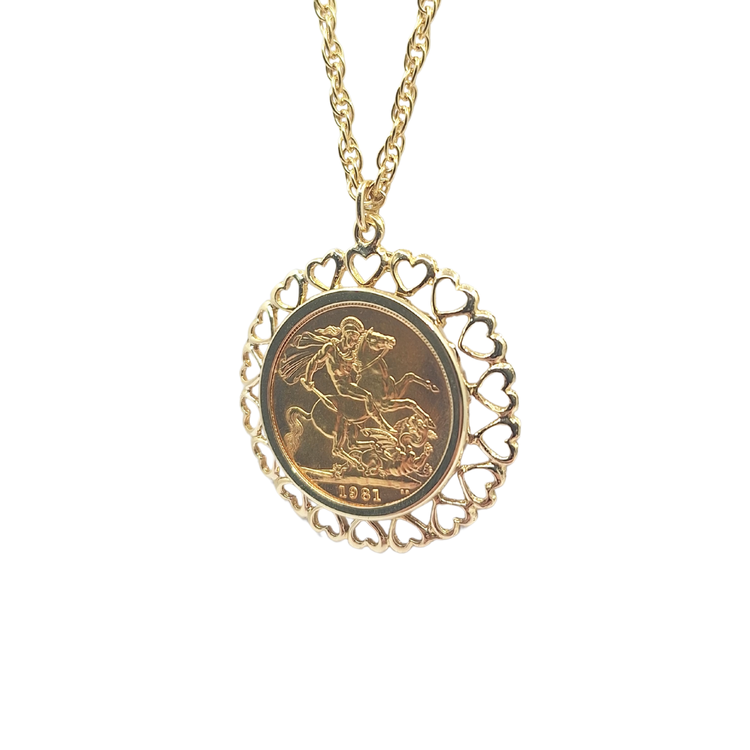 9ct Yellow Gold Full Sovereign Pendant & Chain 1981