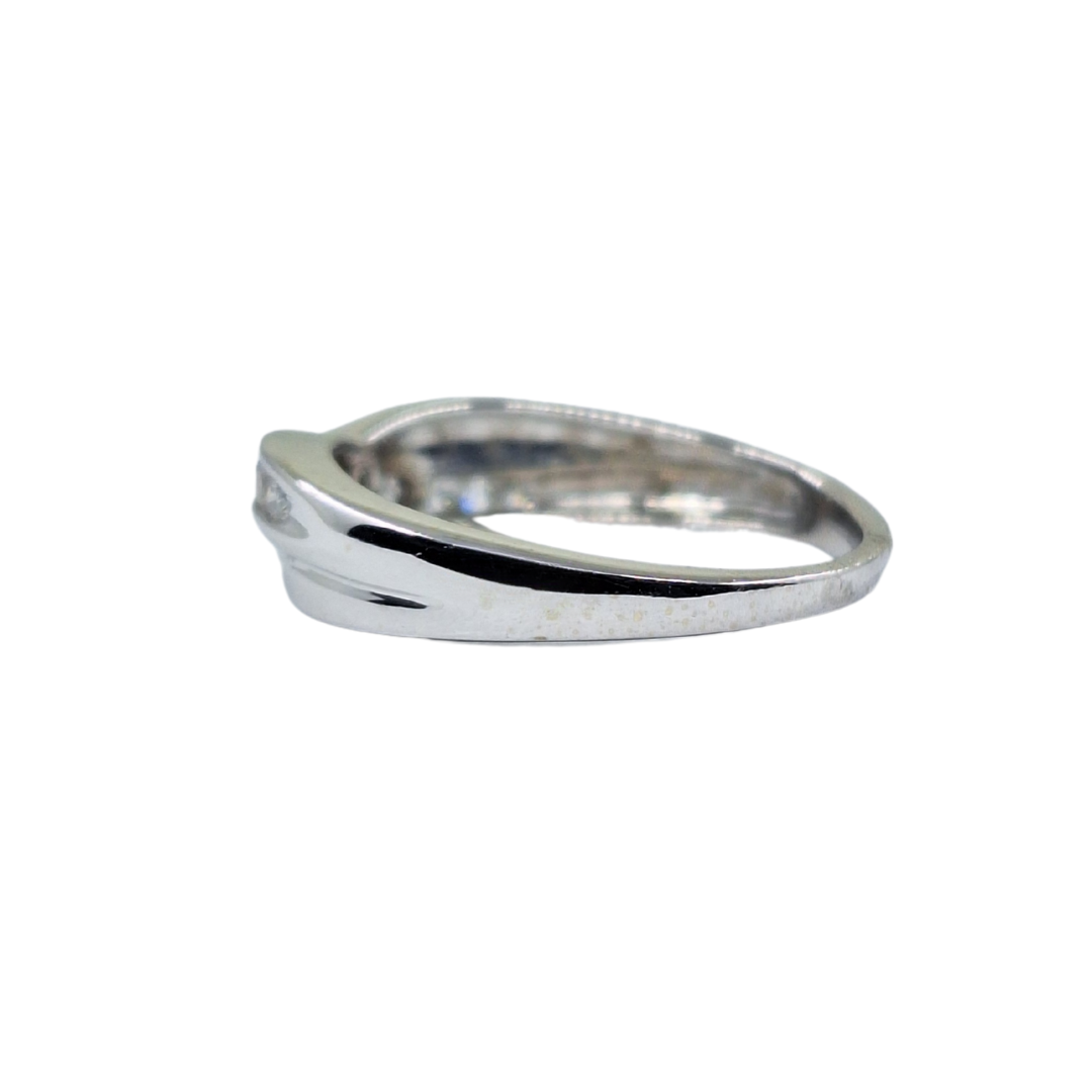 18ct White Gold Diamond Crossover Band Ring
