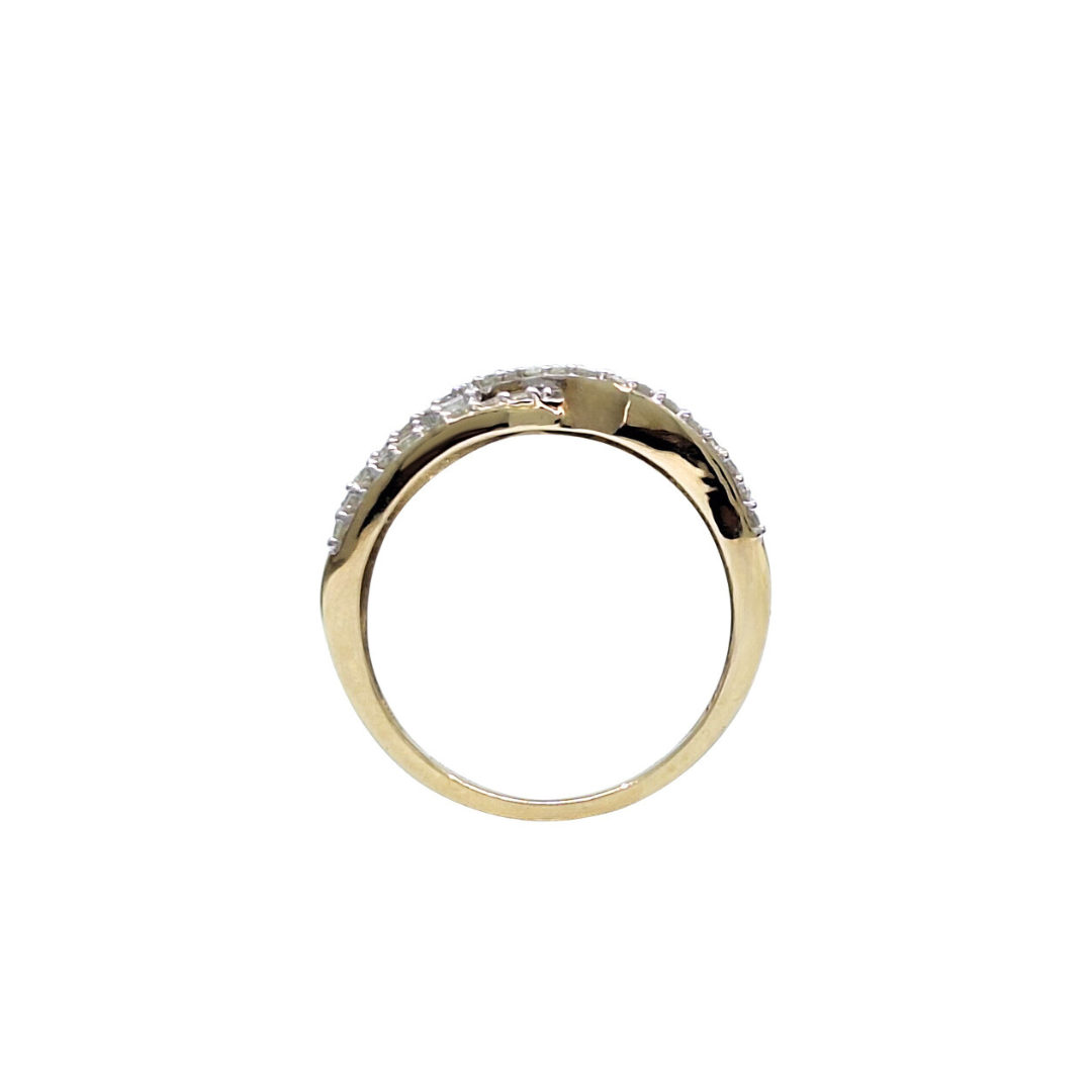 9ct Yellow Gold Diamond Fancy Band