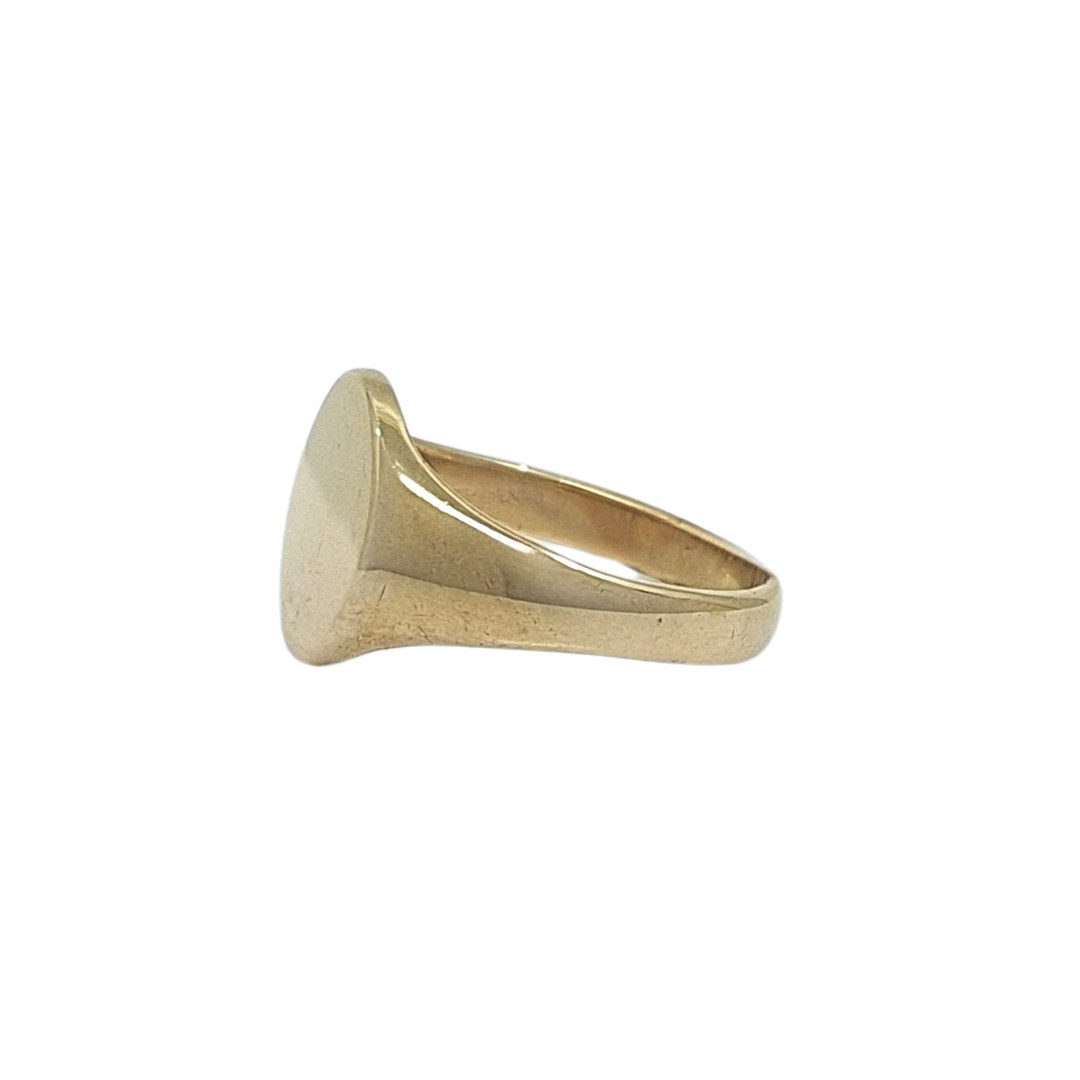 9ct Yellow Gold Oval Signet Ring