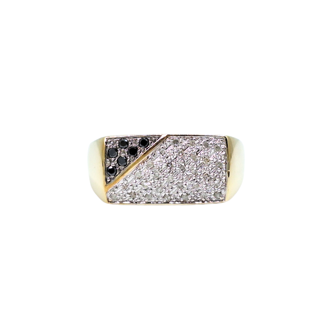 9ct Yellow Gold Black & White Diamond Gents Ring