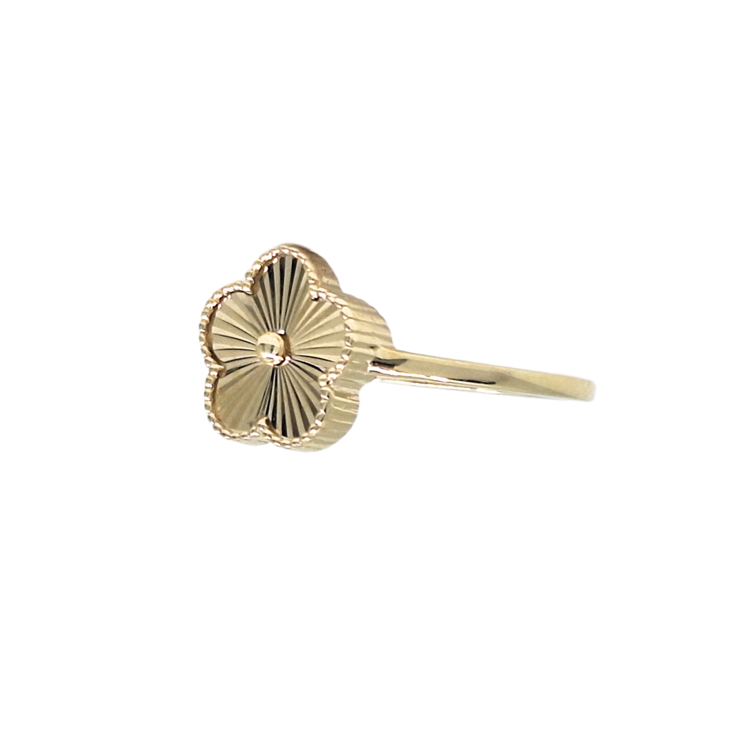 9ct Yellow Gold Flower Ring