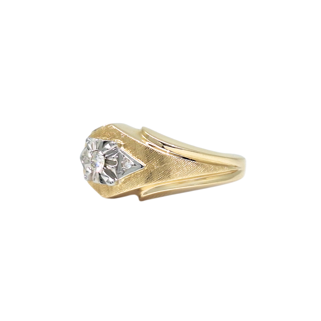 18ct Yellow Gold Diamond Set Ring