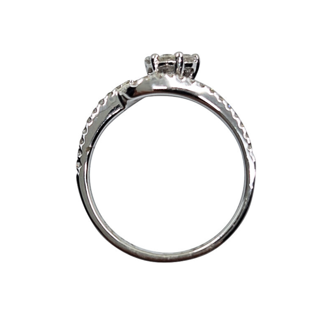 18ct White Gold Diamond Swirl Cluster Ring
