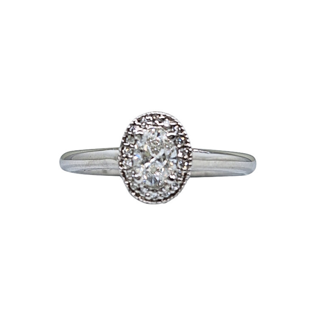 18ct White Gold Oval Diamond Cluster Ring