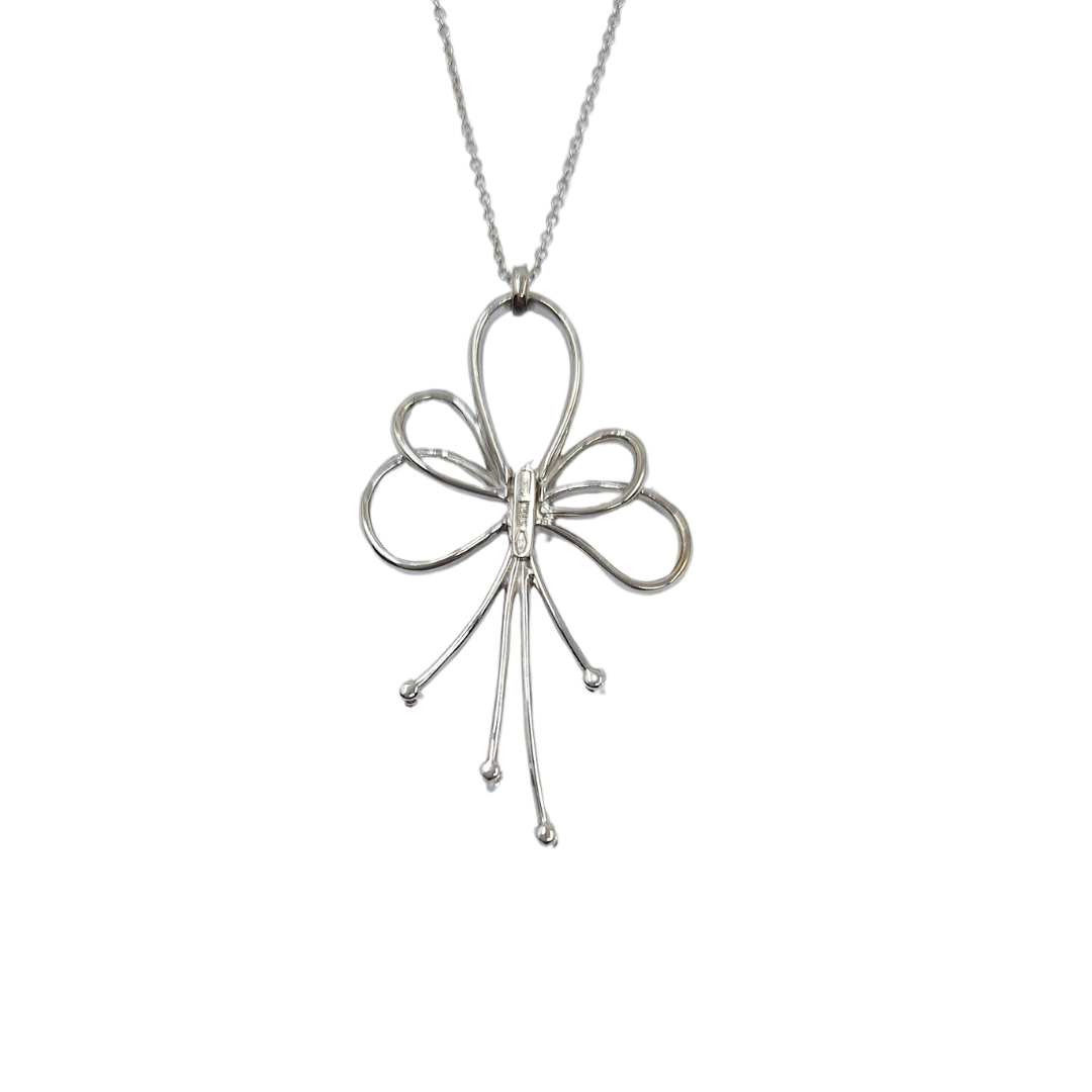14ct White Gold Diamond Ribbon Pendant & Chain