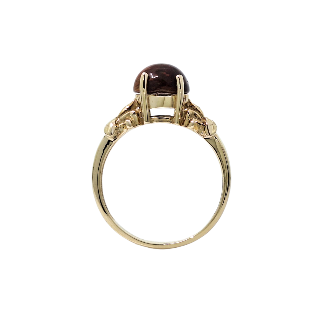 9ct Yellow Gold Red Tigers Eye Ring