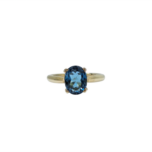 9ct Yellow Gold Blue Topaz Ring