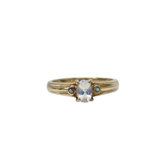 9ct Yellow Gold Rainbow Moonstone & Alexandrite Ring