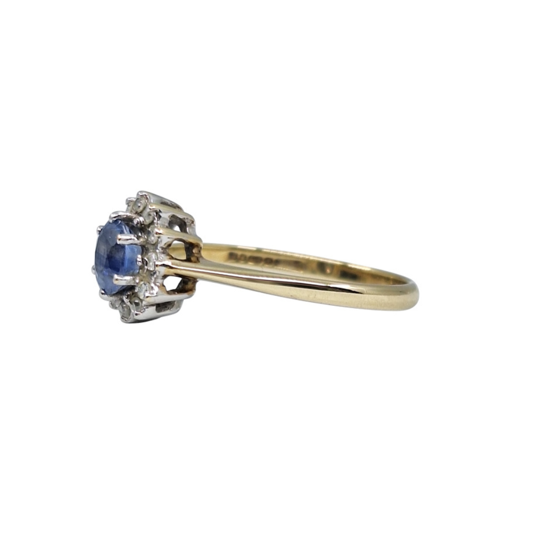 9ct Yellow Gold Tanzanite Cluster Ring