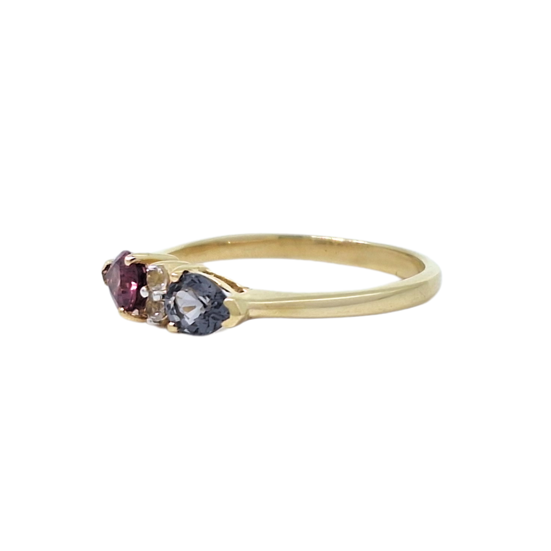 9ct yellow Gold Spinel & White Topaz Ring