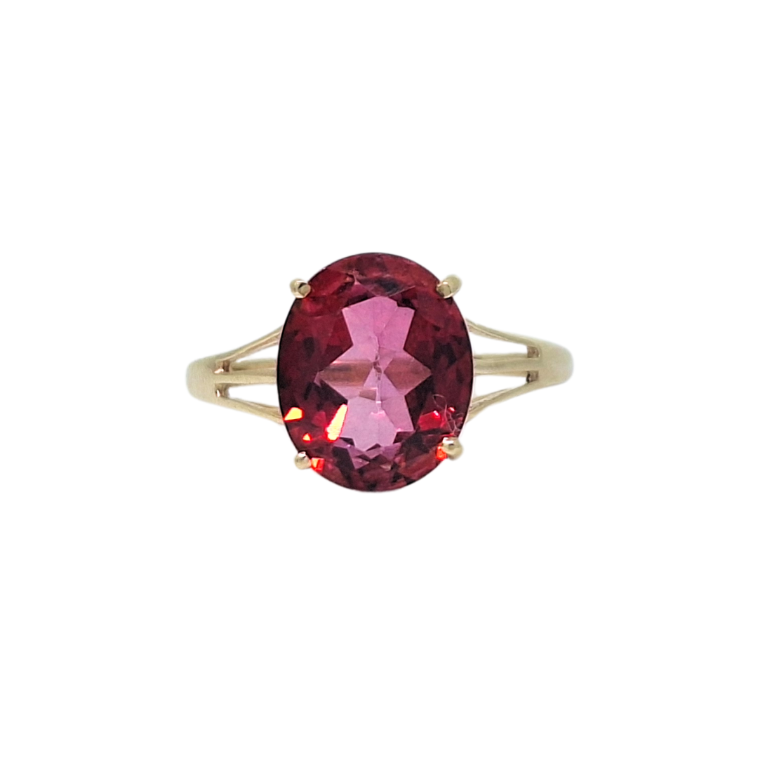 9ct Yellow Gold Red Topaz Ring