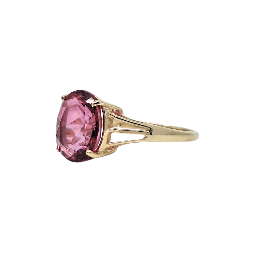 9ct Yellow Gold Red Topaz Ring