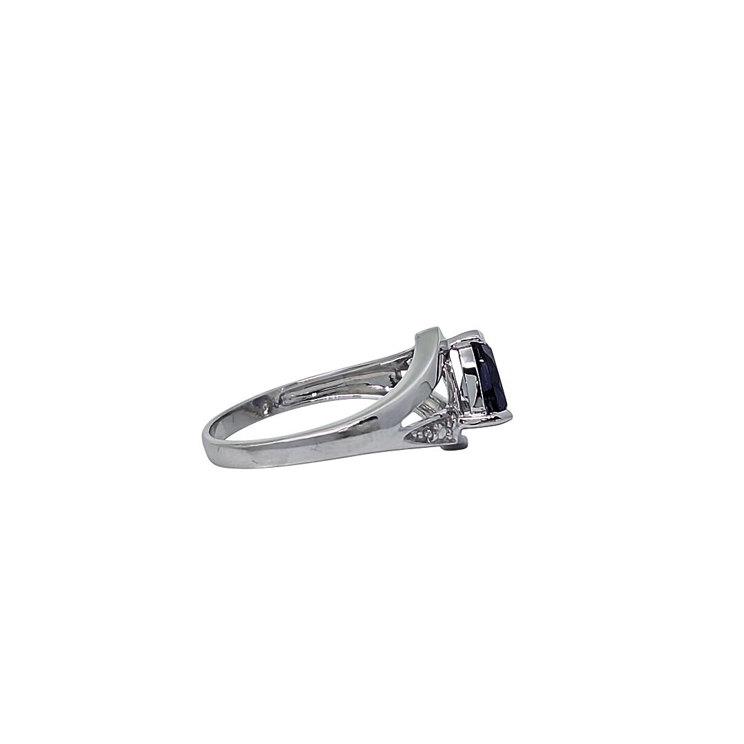 9ct White Gold Iolite & Diamond Ring