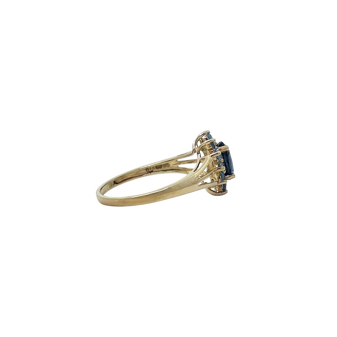 9ct Yellow Gold Blue Topaz Cluster Ring