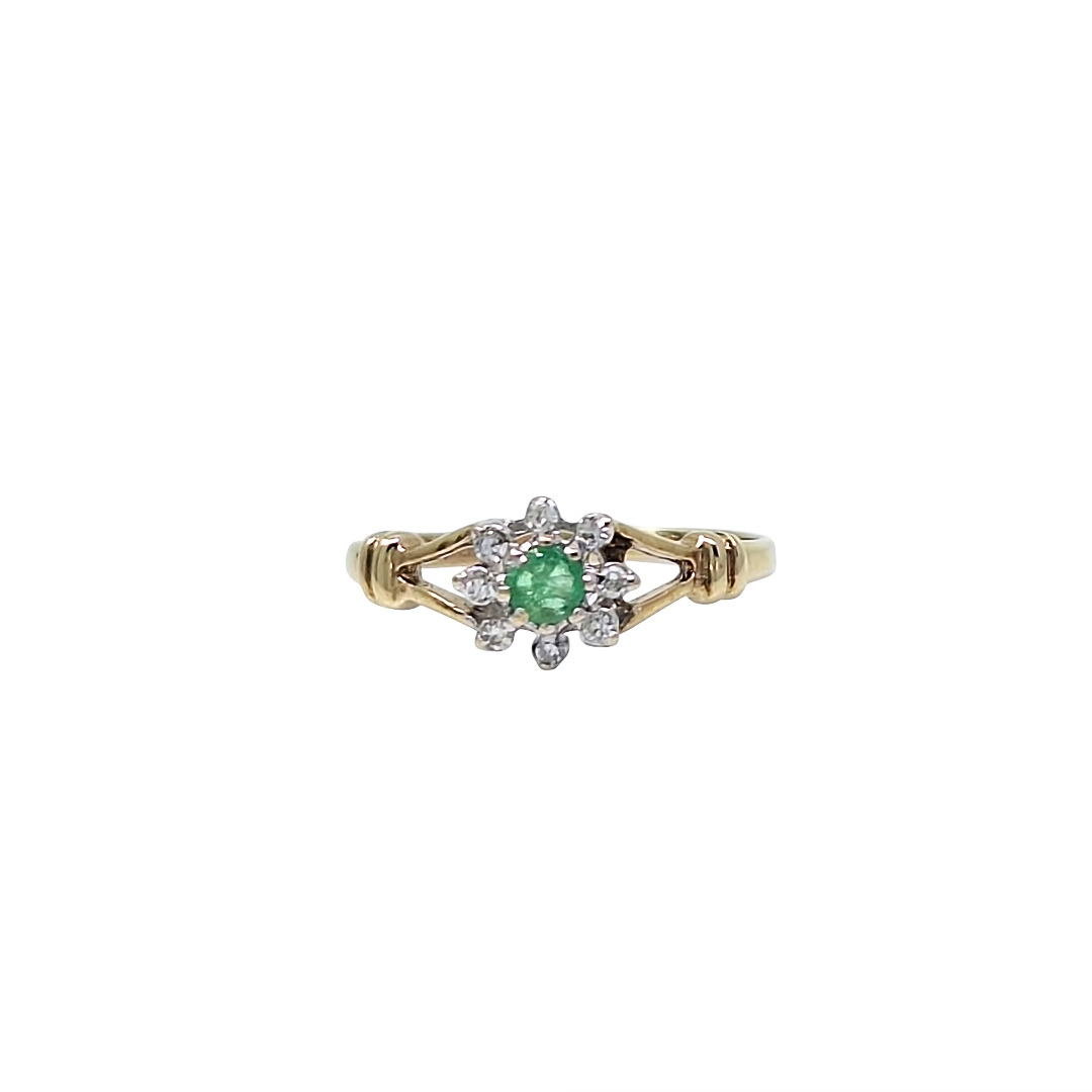 9ct Yellow Gold Emerald & Diamond Ring