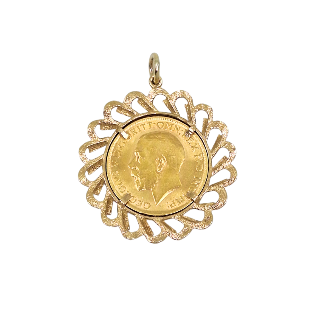 Full Sovereign Pendant 1915