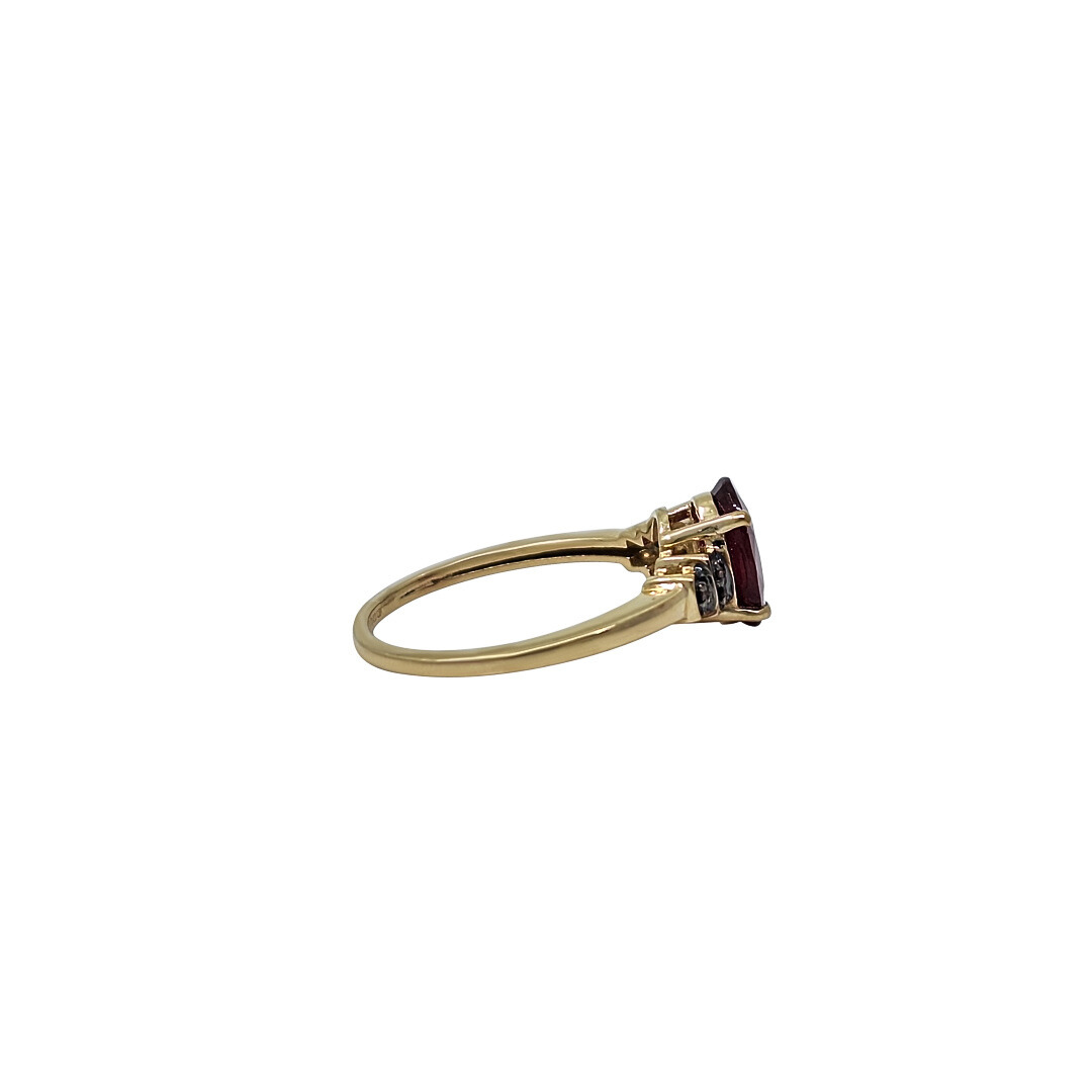 9ct Yellow Gold Ruby & Champagne Diamond Ring