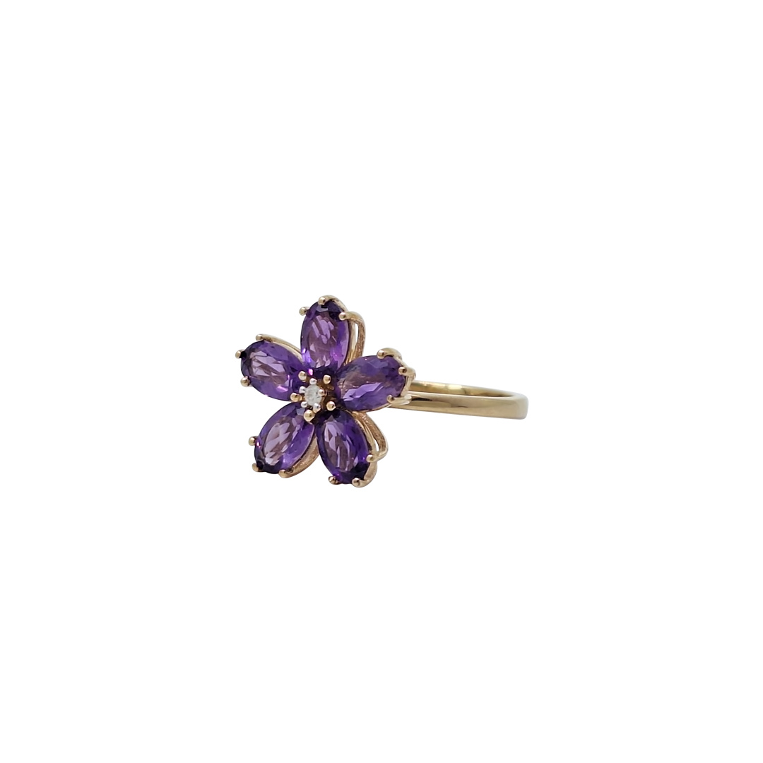 9ct Yellow Gold Amethyst Flower Ring