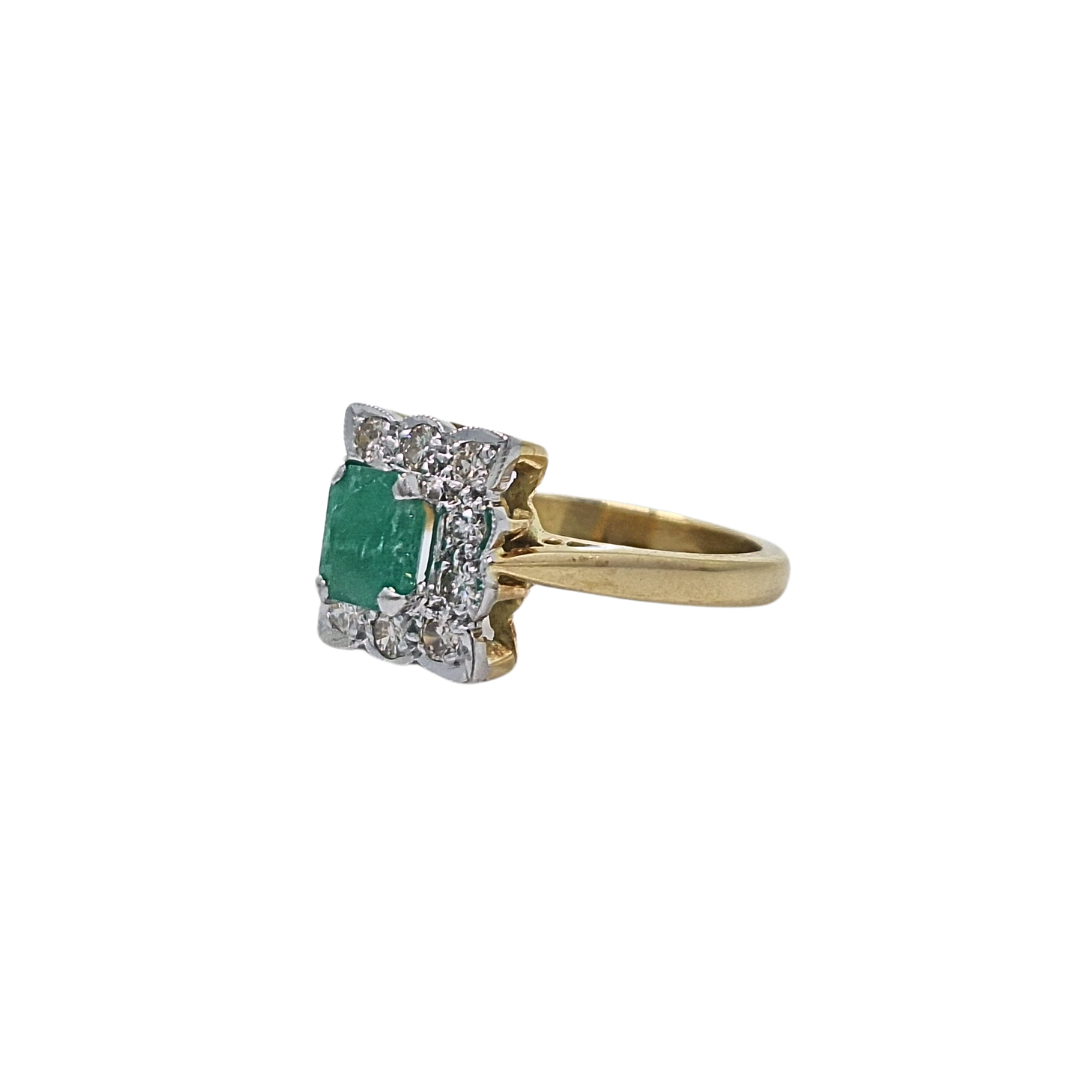 18ct Yellow Gold Emerald & Diamond Ring
