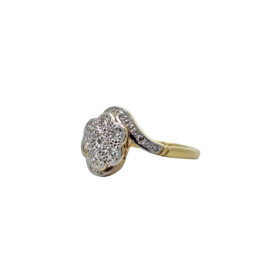 18ct Yellow Gold Diamond Flower Ring
