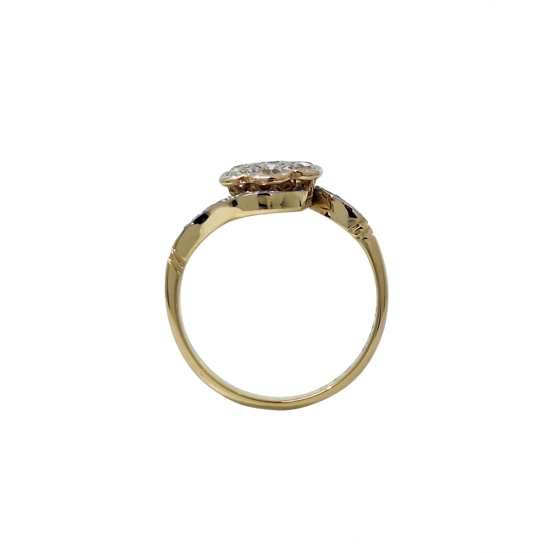 18ct Yellow Gold Diamond Flower Ring