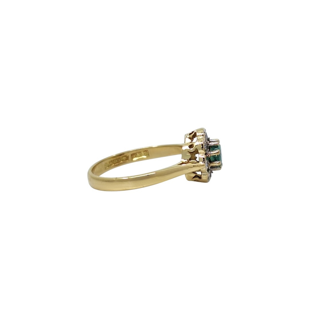 18ct Yellow Gold Emerald & Diamond Cluster Ring