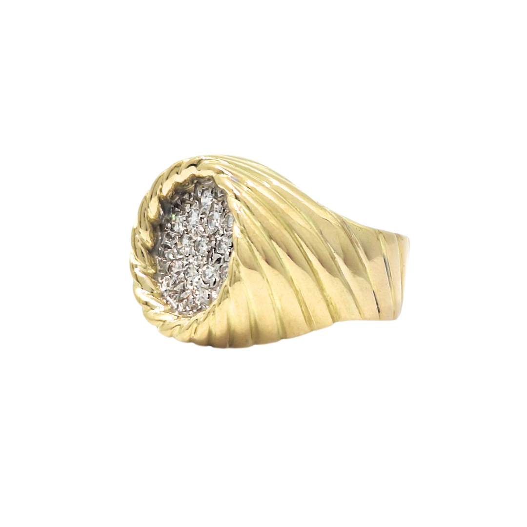 18ct Yellow Gold Diamond Cluster Signet Ring