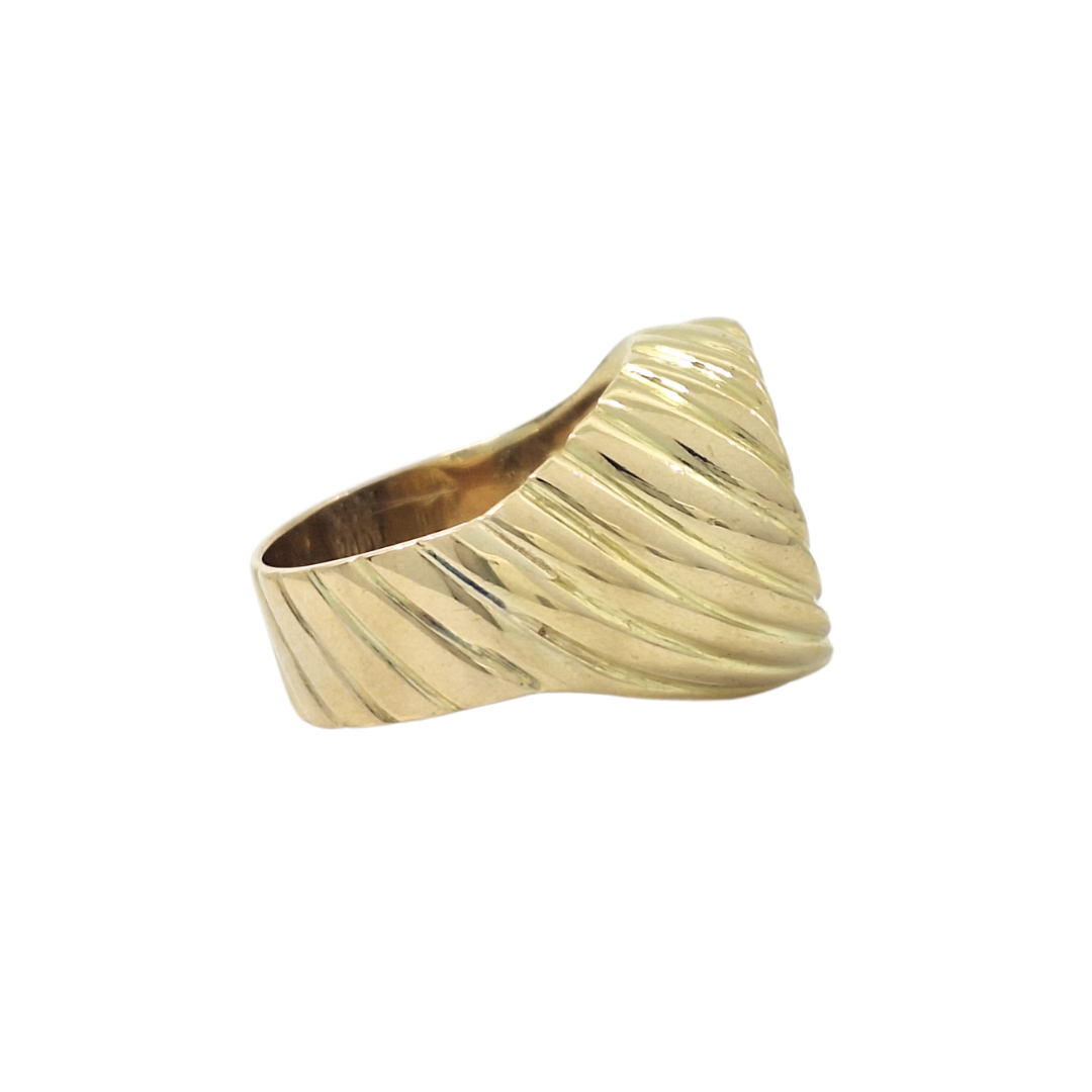 18ct Yellow Gold Diamond Cluster Signet Ring