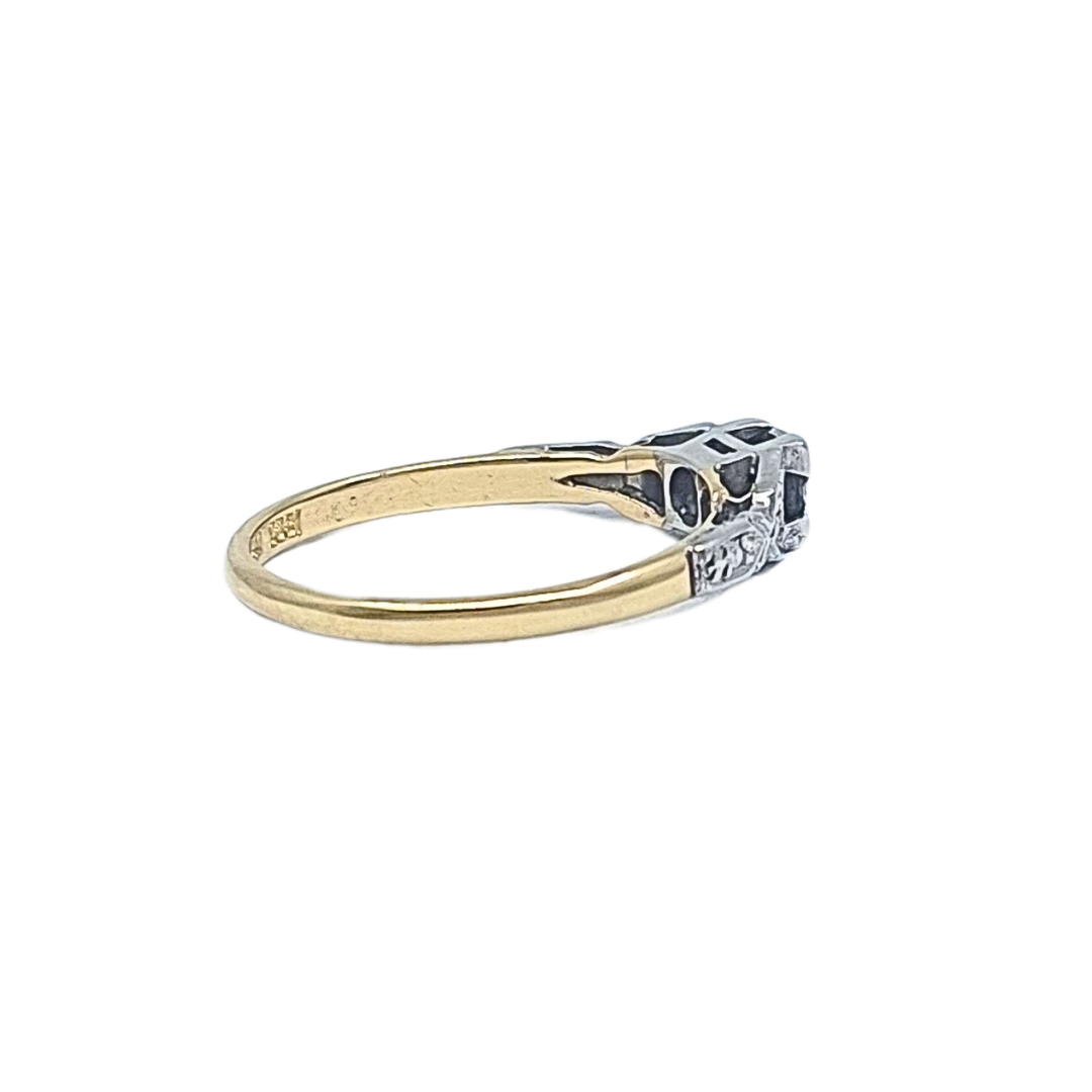 18ct Yellow Gold Diamond Solitaire Ring