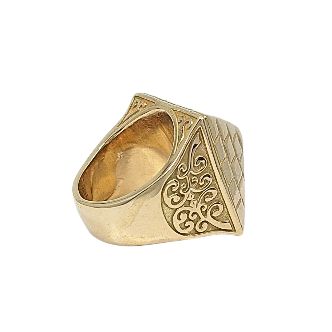 9ct Yellow Gold Large Solid Pyramid Ring