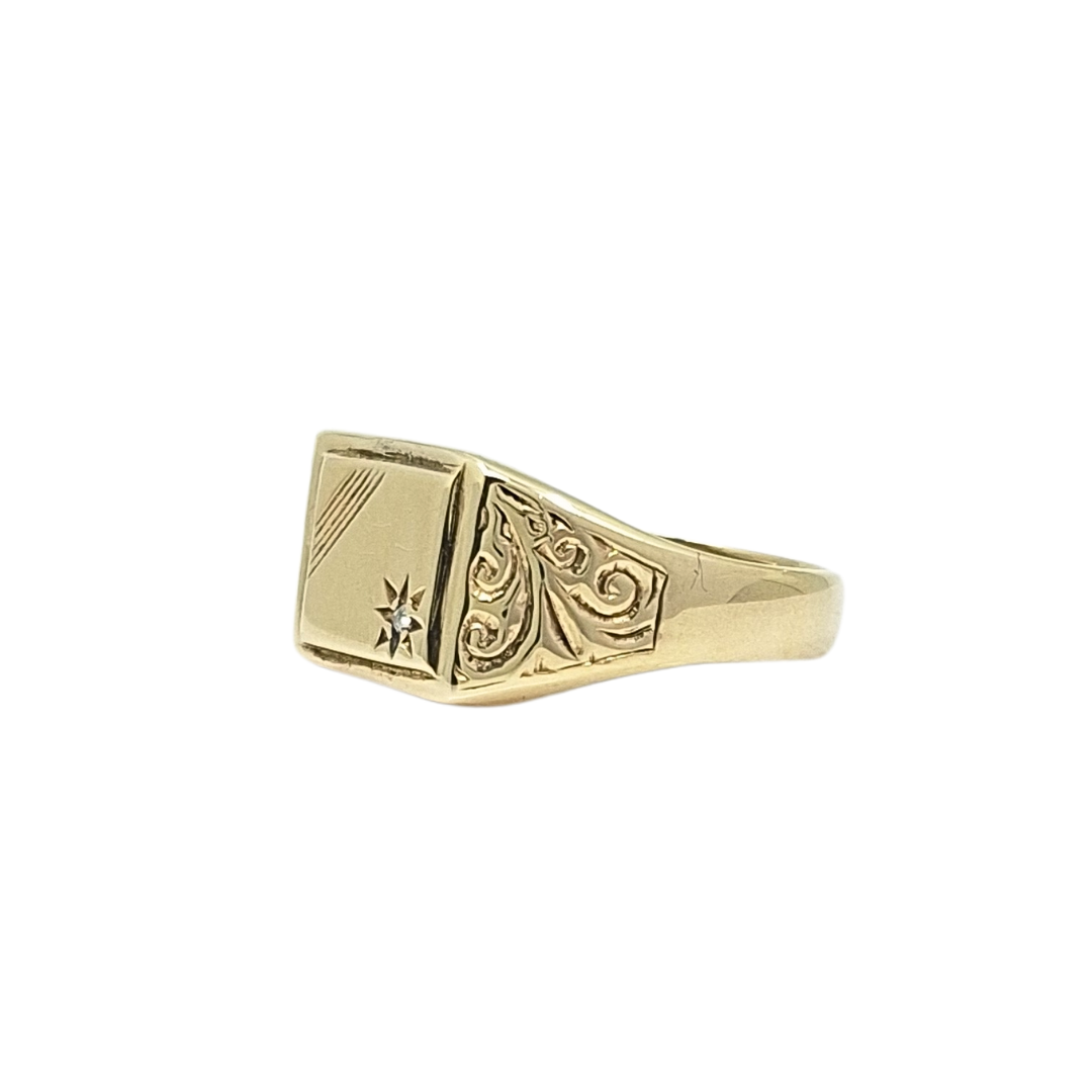 9ct Yellow Gold Diamond Set Signet Ring
