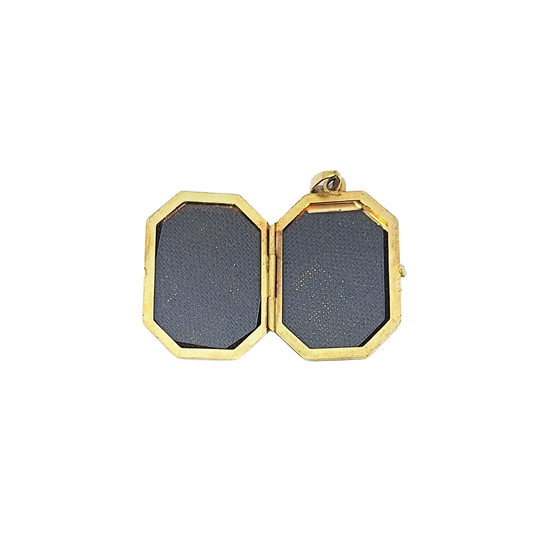 9ct Yellow & White Gold Engraved Flower Locket