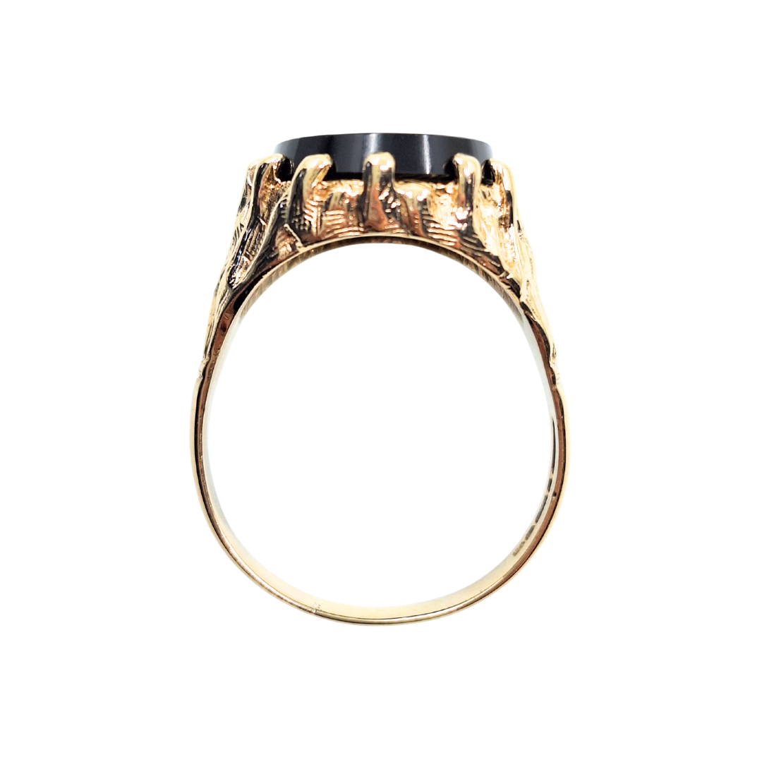 9ct Yellow Gold Oval Onyx Ring
