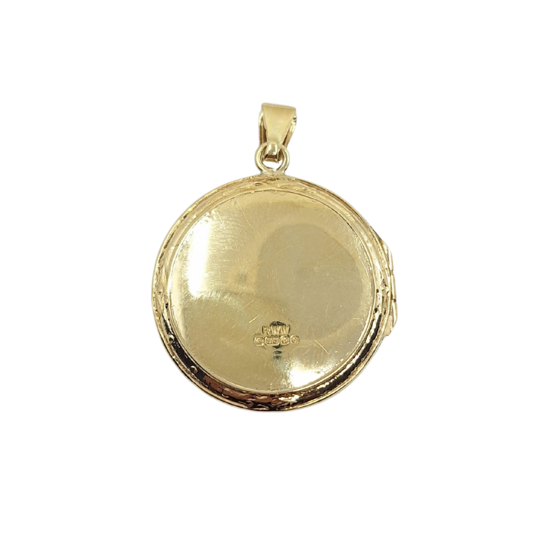 9ct Yellow Gold Round Engraved locket