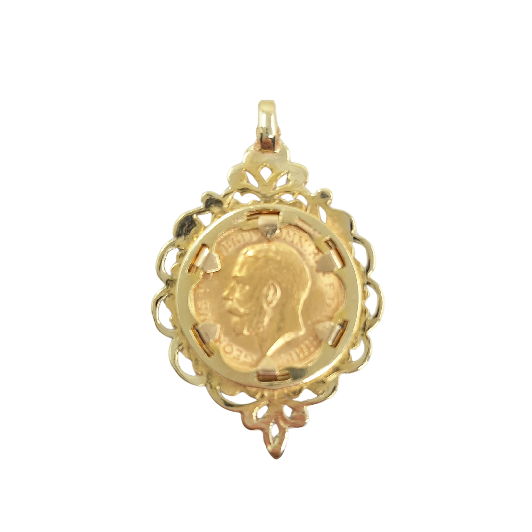 9ct/22ct Yellow Gold Half Sovereign Pendant 1914