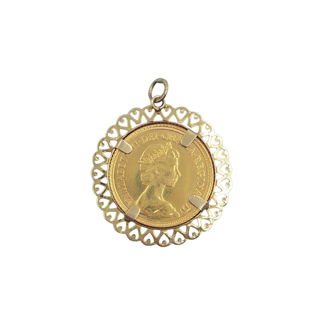Half Sovereign 1982 Pendant