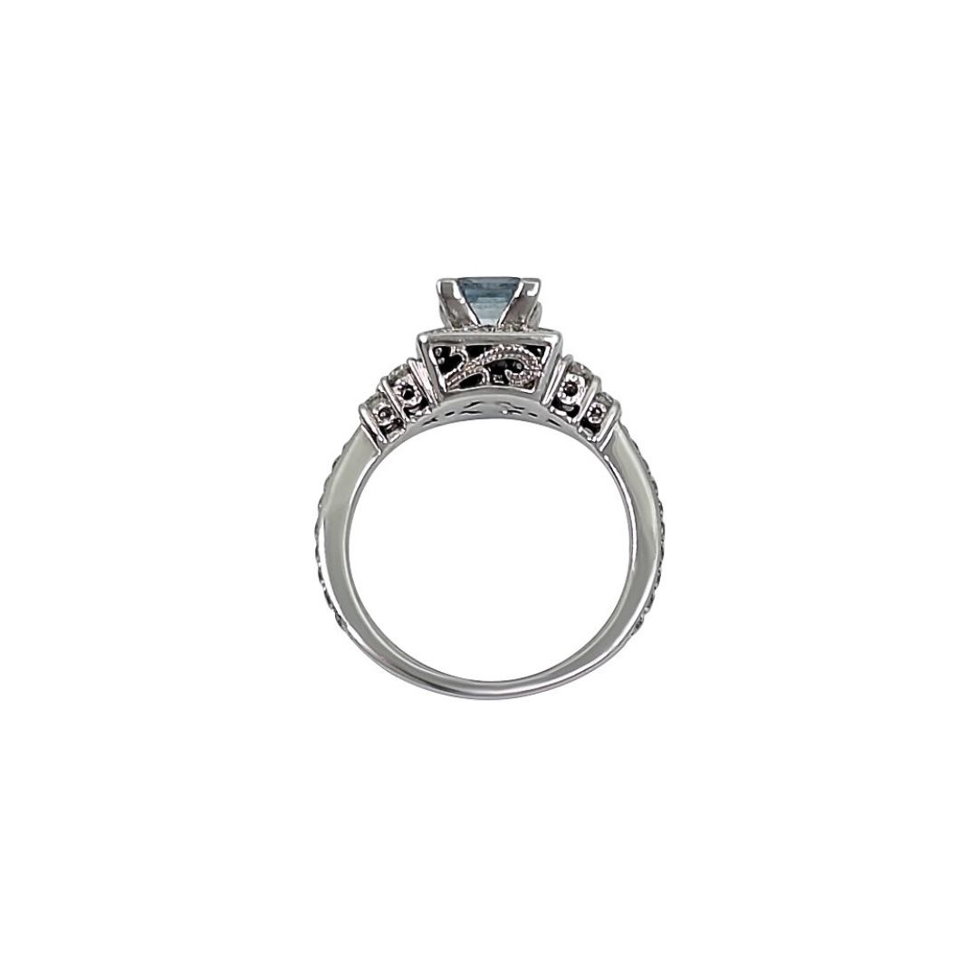 14ct White Gold Blue Topaz & Diamond Ring