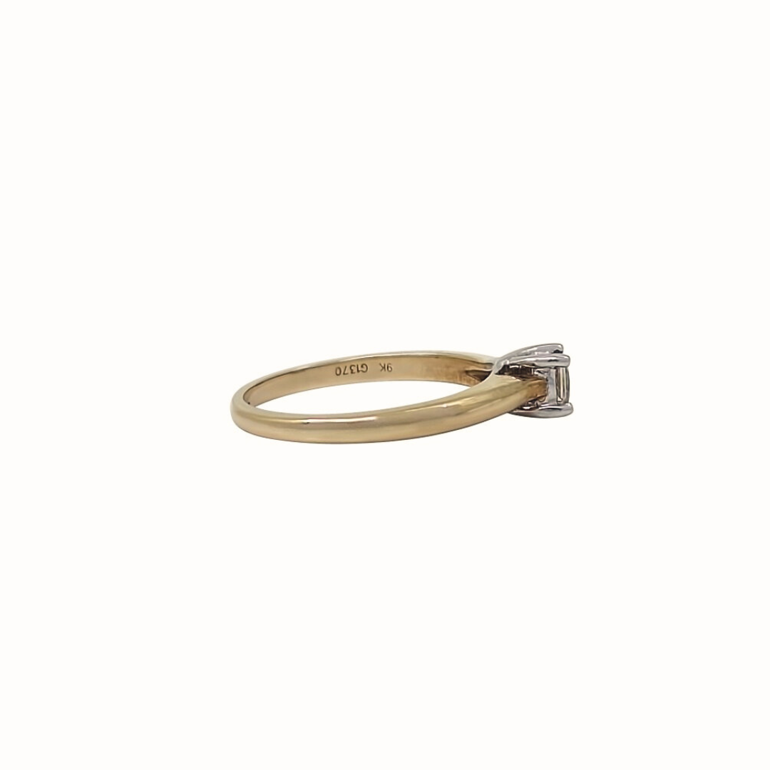 9ct Yellow Gold Princess Cut Diamond Solitaire 0.27ct
