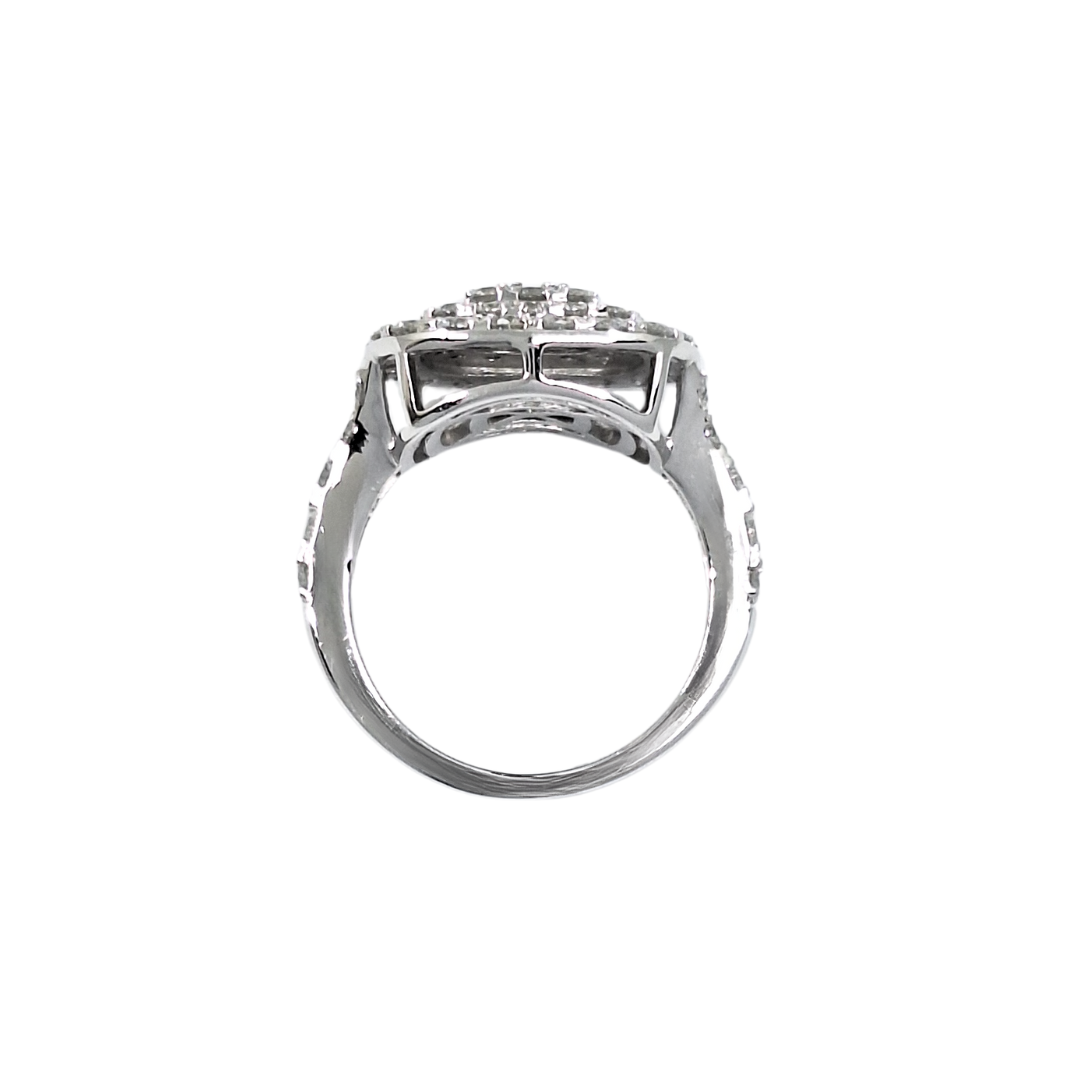 10ct White Gold Diamond Cluster Ring 2ct