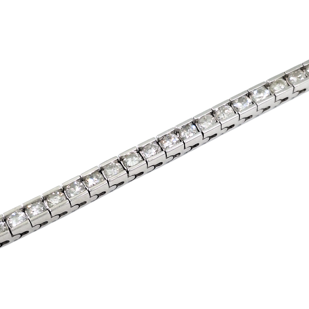 14ct White Gold Diamond Tennis Bracelet 7"
