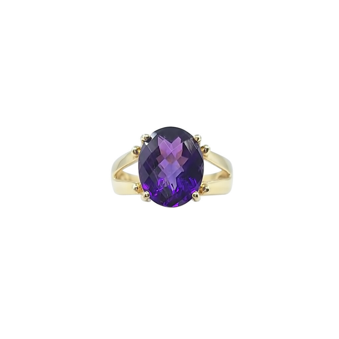 9ct Yellow Gold Amethyst Ring