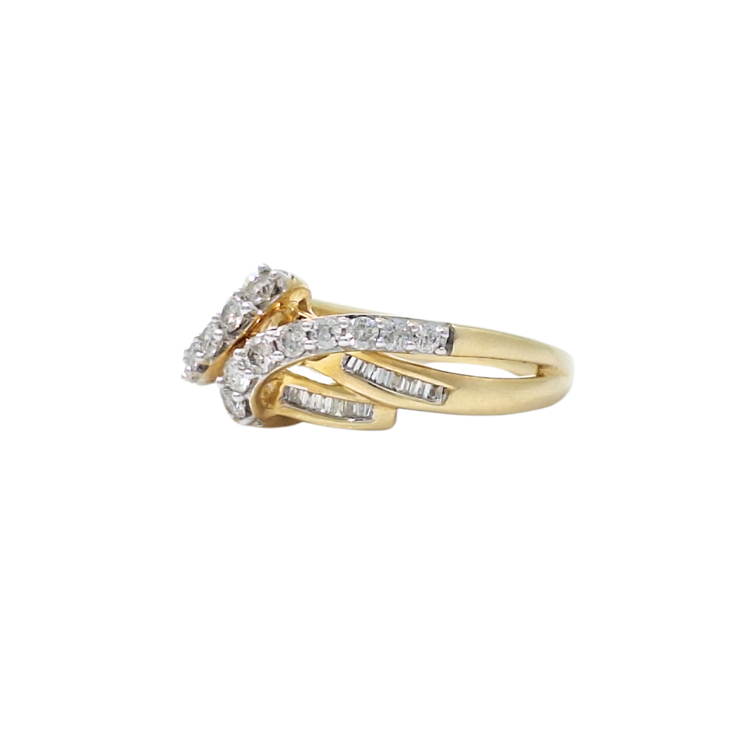10ct Yellow Gold Diamond Cross Over Ring 0/50ct