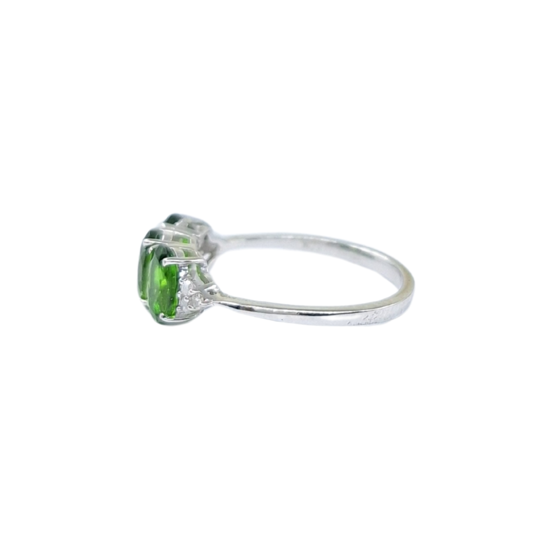 9ct White Gold Green 3 Stone Ring