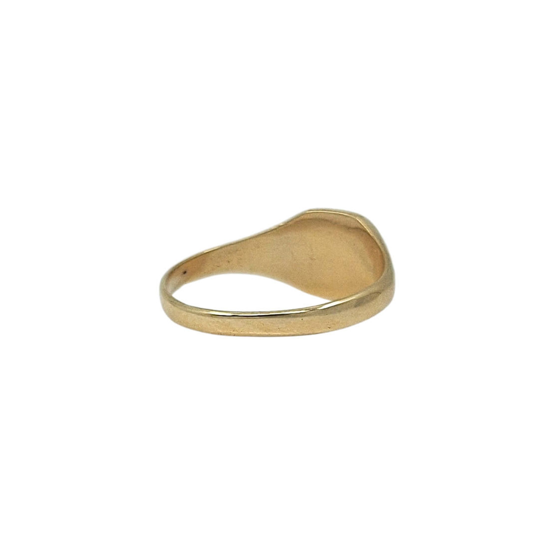 9ct Yellow Gold Part Engraved Signet Ring