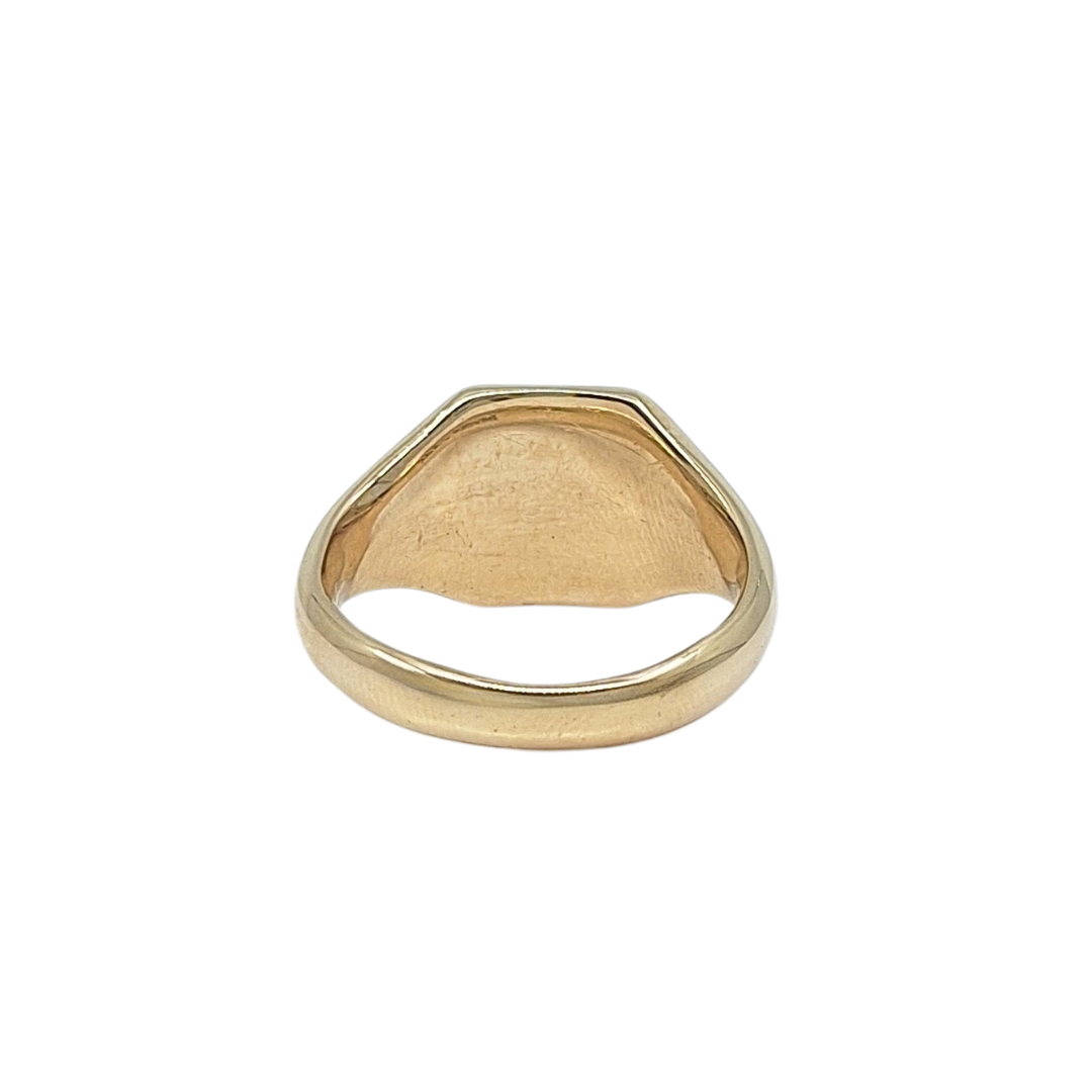 9ct Yellow Gold Part Engraved Signet Ring