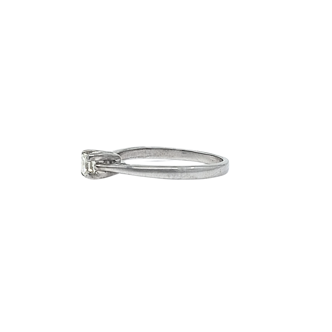 18ct White Gold Princess Cut Diamond Solitaire Ring