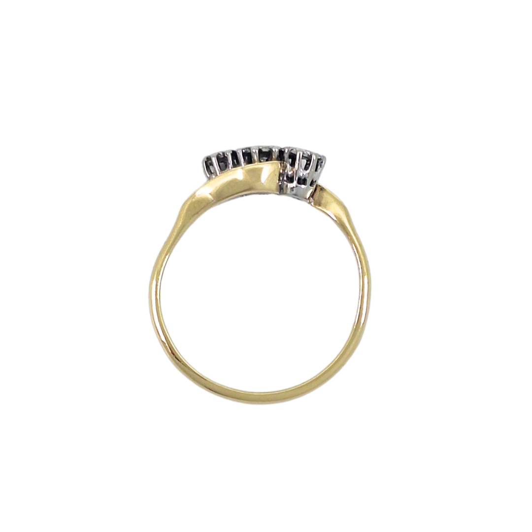 18ct Yellow Gold Illusion Set Diamond Three Stone Ring