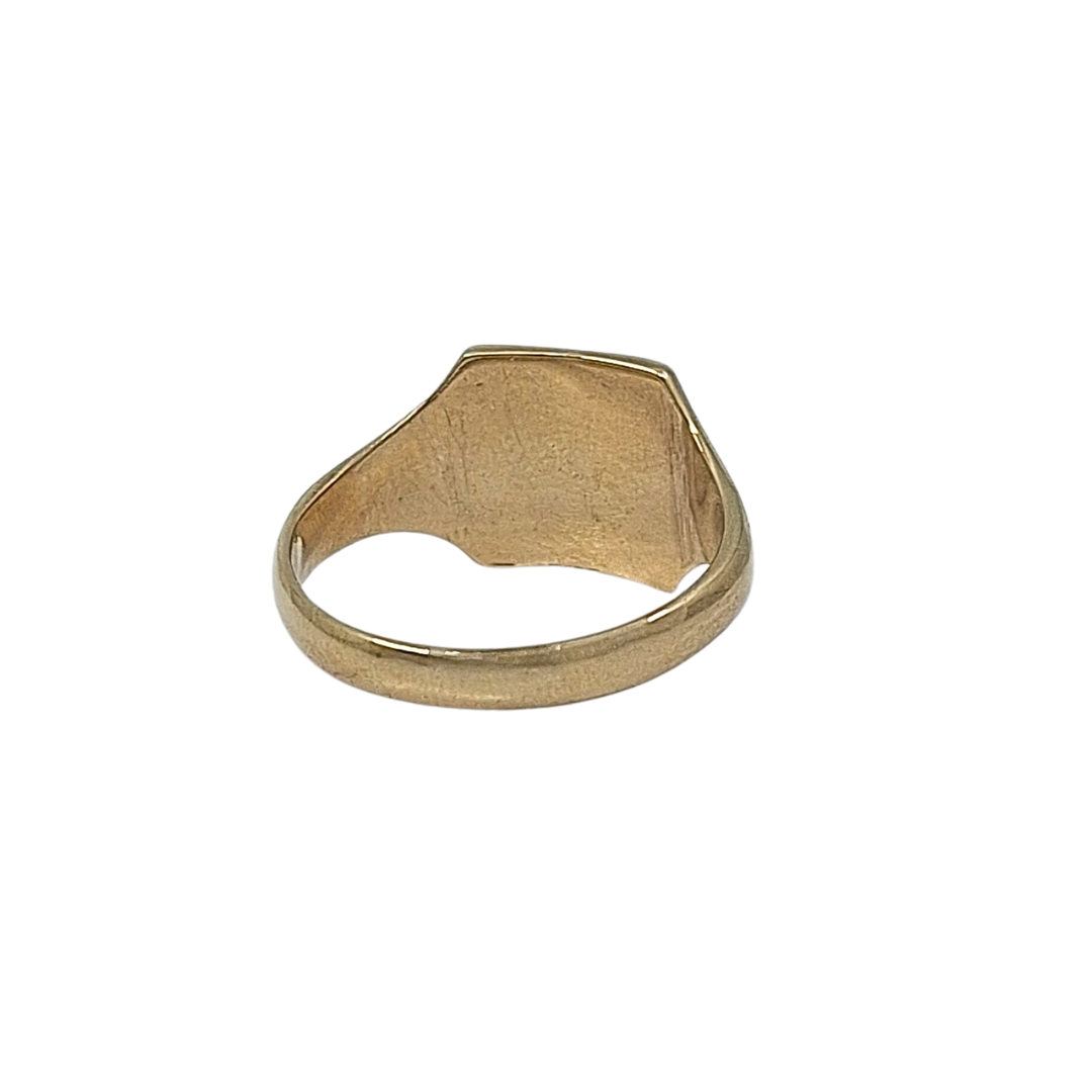 9ct Yellow Gold Signet Ring
