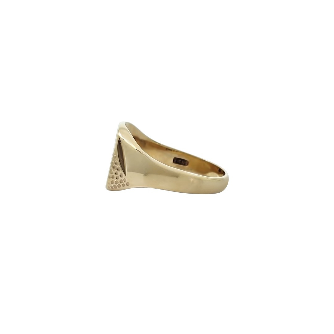 9ct Yellow Gold Engraved Signet Ring